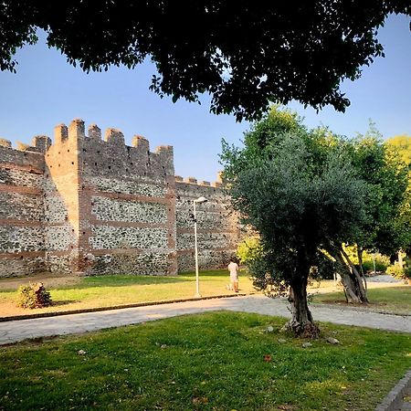 Gemuetliches Appartement In Ano Poli Selanik Dış mekan fotoğraf