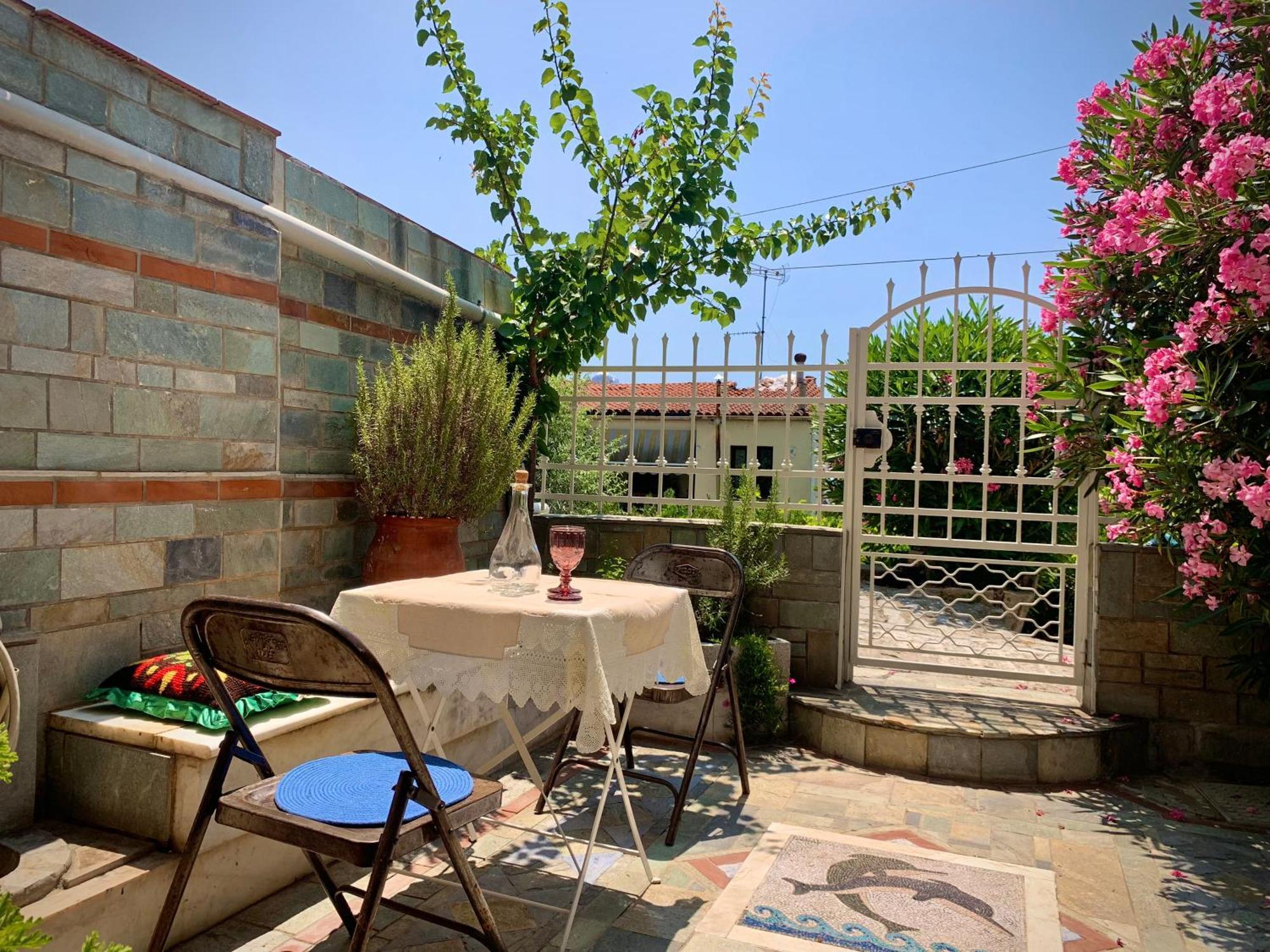 Gemuetliches Appartement In Ano Poli Selanik Dış mekan fotoğraf
